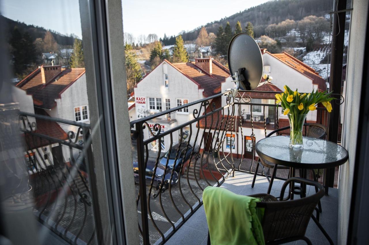 Apartament Szczesliwy Ustrzyki Dolne Dış mekan fotoğraf