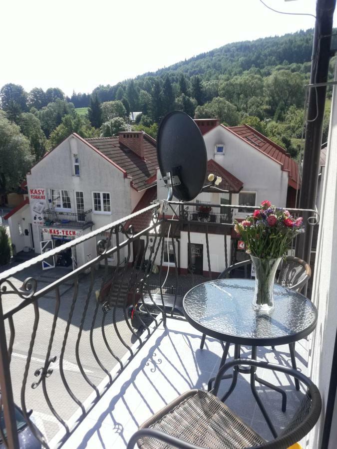 Apartament Szczesliwy Ustrzyki Dolne Dış mekan fotoğraf